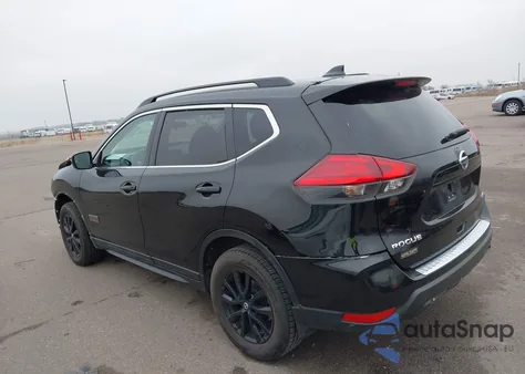 2017 Nissan Rogue Sv z USA, uszkodzony, nr VIN 5N1AT2MV2HC759106